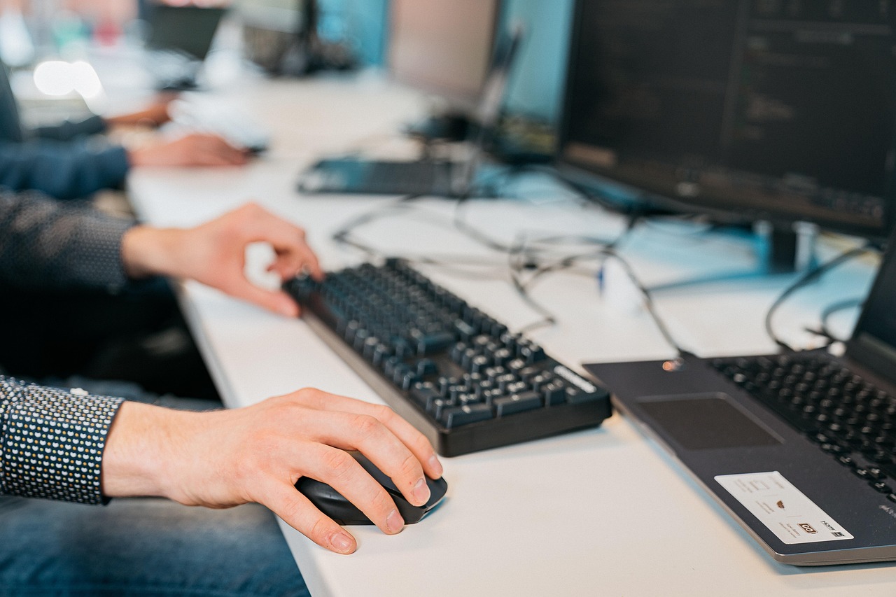 computer, typing, keyboard, work, office, workspace, workplace, desk, office work, computer desk